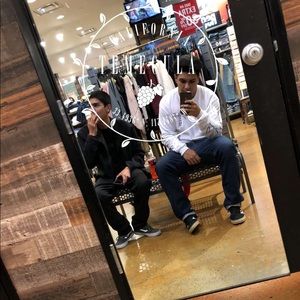 Meet your Posher, Robert